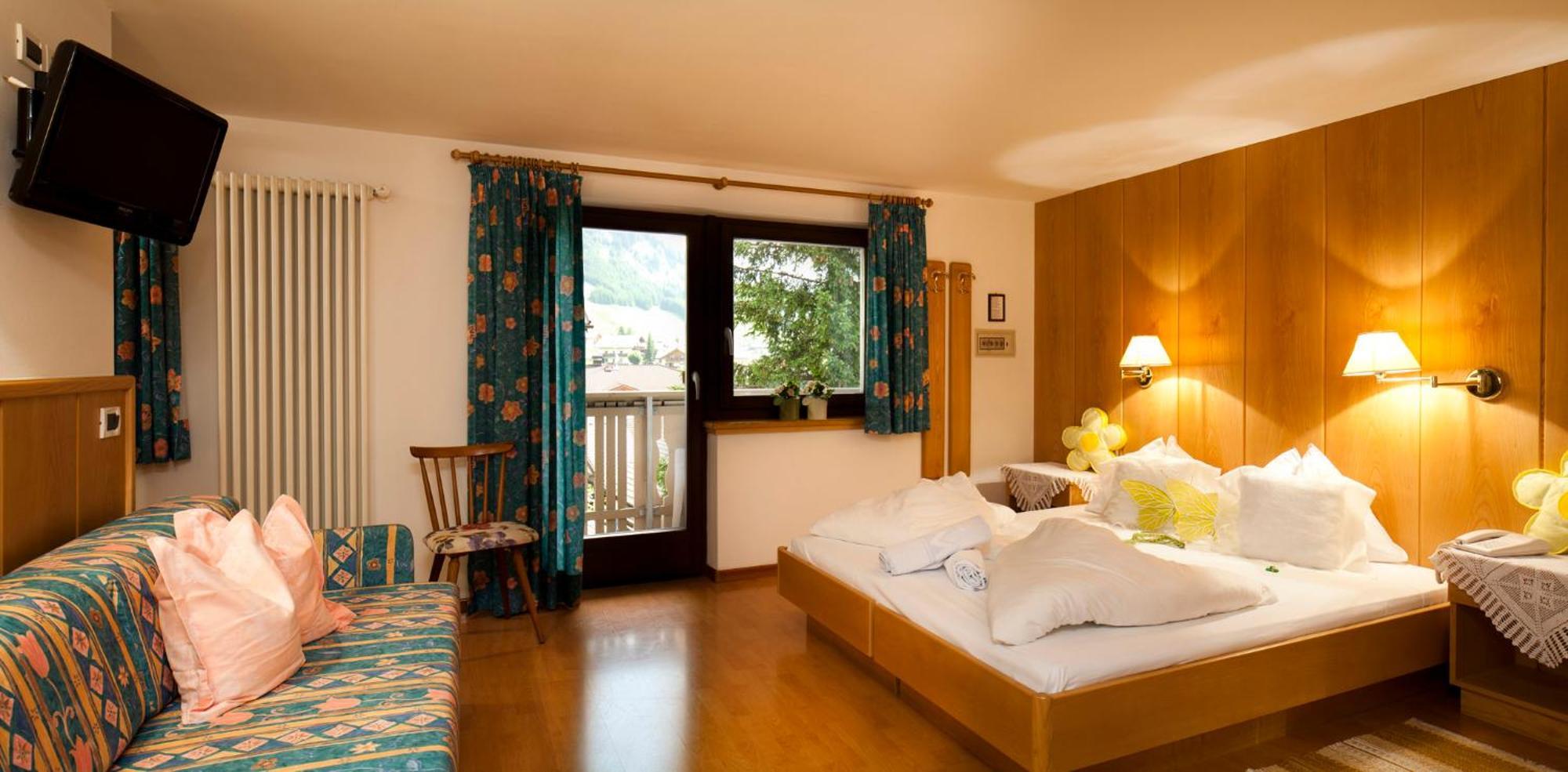 Mountain Hotel Mezdi Colfosco Dış mekan fotoğraf