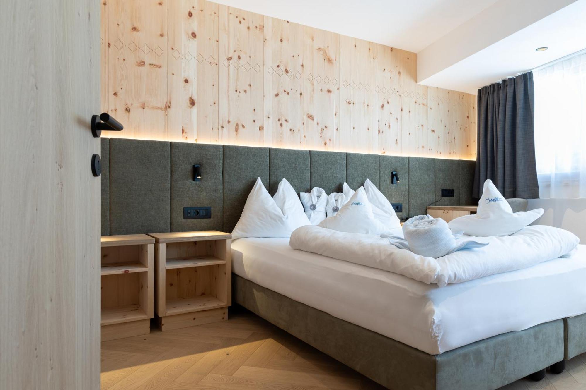 Mountain Hotel Mezdi Colfosco Dış mekan fotoğraf