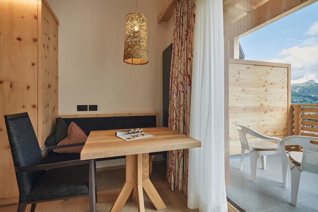 Mountain Hotel Mezdi Colfosco Dış mekan fotoğraf