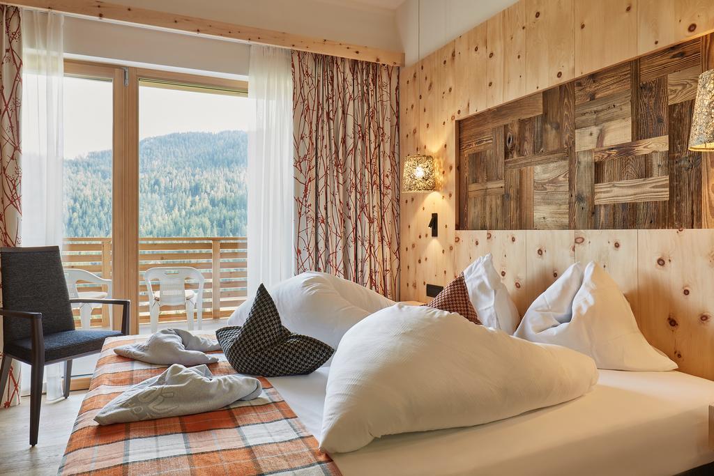 Mountain Hotel Mezdi Colfosco Dış mekan fotoğraf