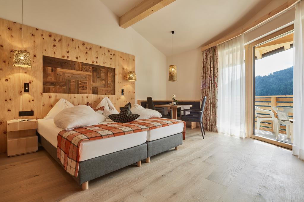 Mountain Hotel Mezdi Colfosco Dış mekan fotoğraf