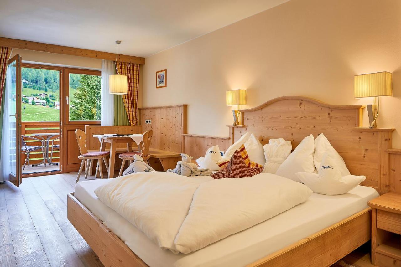 Mountain Hotel Mezdi Colfosco Dış mekan fotoğraf