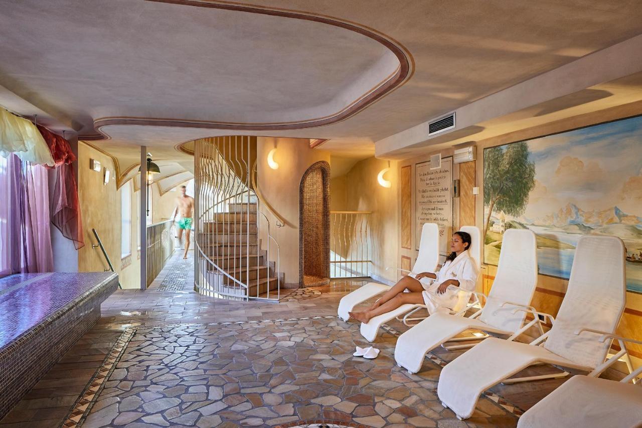 Mountain Hotel Mezdi Colfosco Dış mekan fotoğraf
